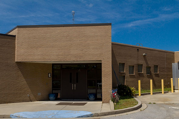 Lonnie B. Nelson Elementary School Image 1